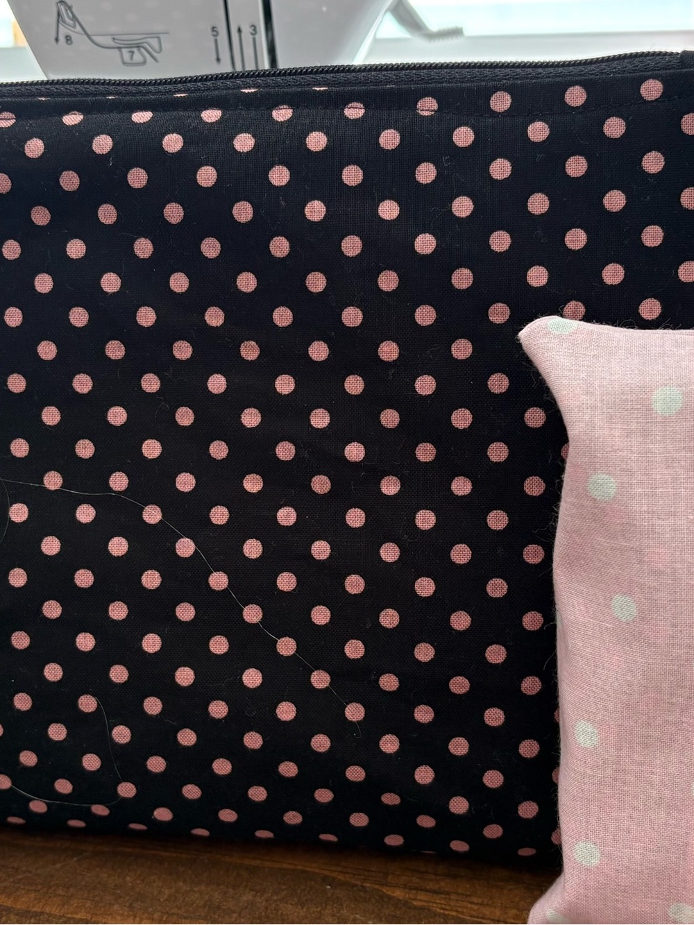 Classic Polka Dot Wristlet Purse setBlack with Pink Dots